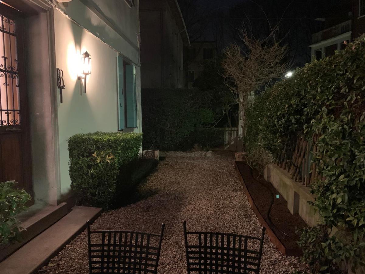 Dimora Castiglioni Villa Venetië-Lido Buitenkant foto