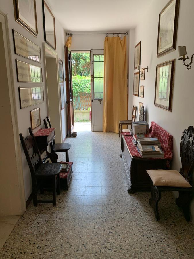 Dimora Castiglioni Villa Venetië-Lido Buitenkant foto