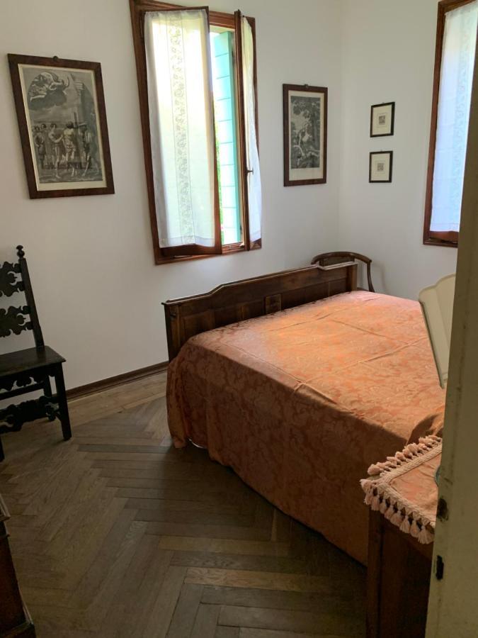 Dimora Castiglioni Villa Venetië-Lido Buitenkant foto