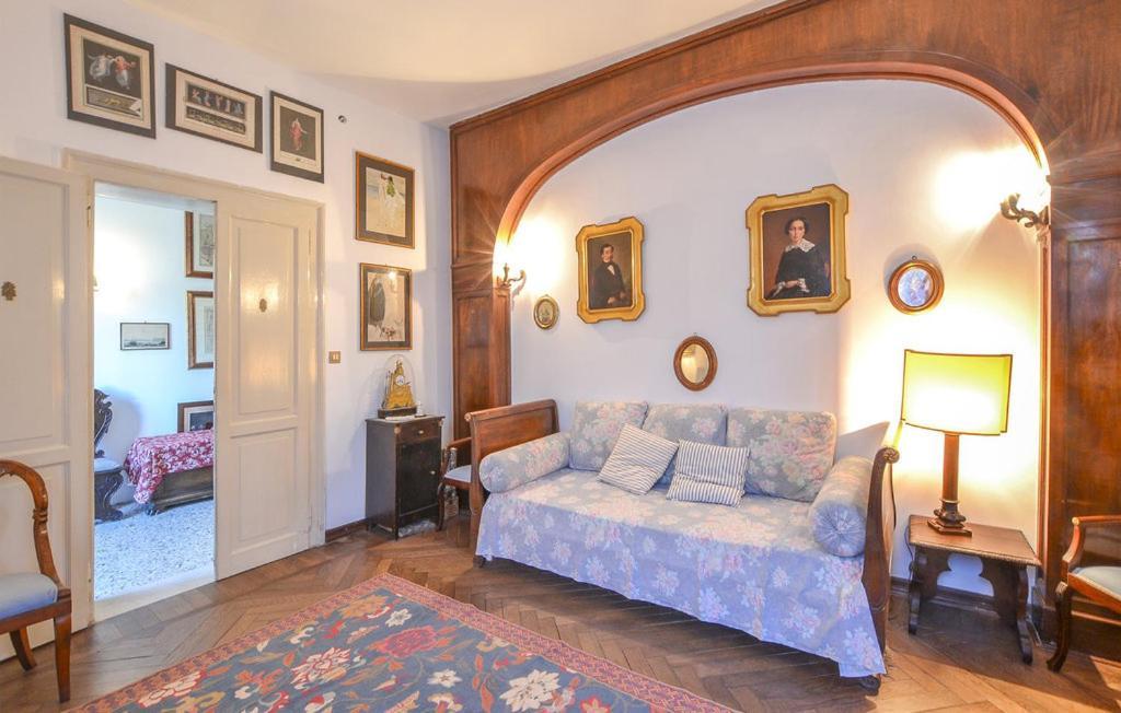 Dimora Castiglioni Villa Venetië-Lido Buitenkant foto